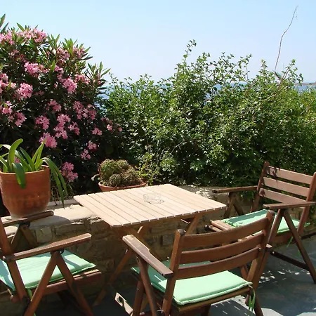 ホテル Nikolas 3*