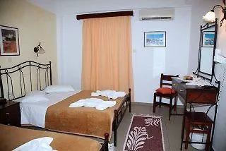 Hotel Nikolas 3*