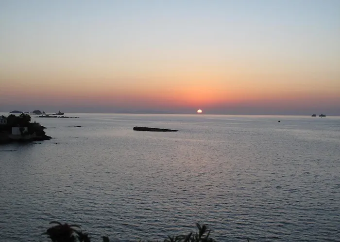 Nikolas 3* Parikia (Paros)