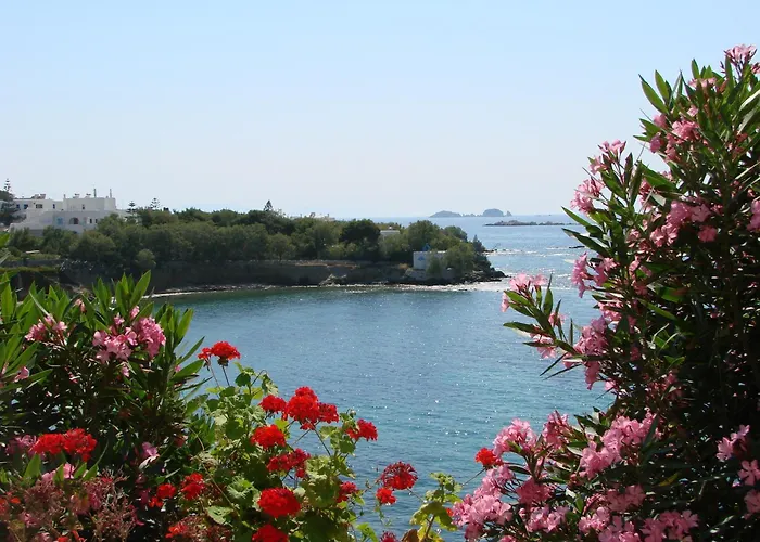 Nikolas Parikia (Paros)